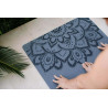 Mata do jogi Yoga Design Lab Flow 6 mm - Pure Mandala Charcoal